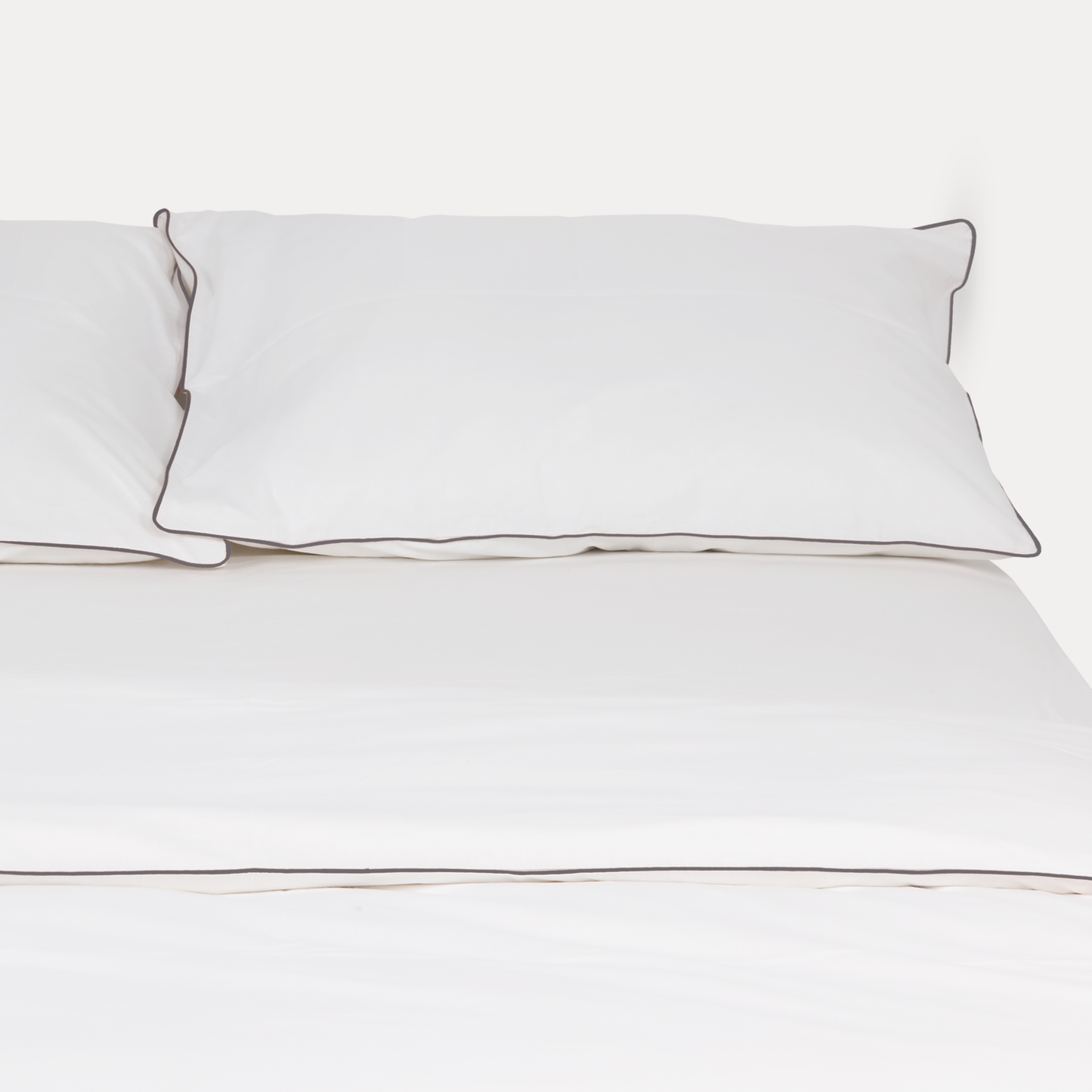 Classic Percale Duvet Cover- White with Anthracite Piped Edge